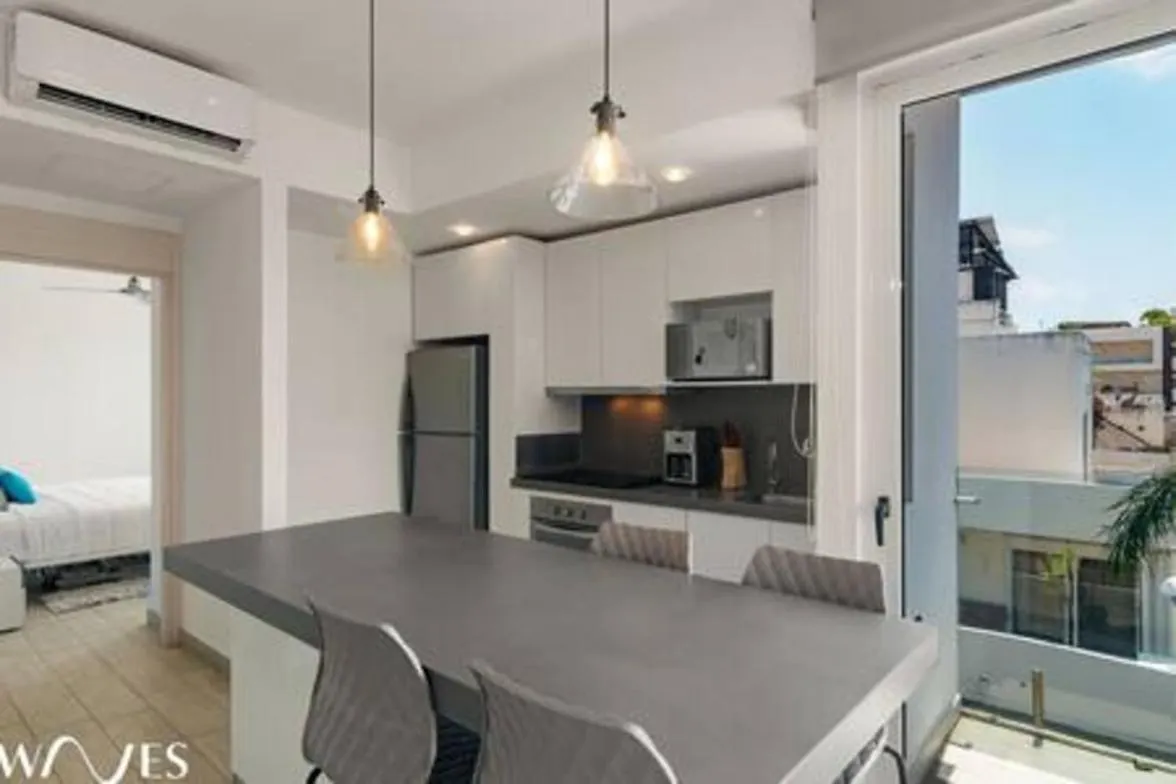 1 Br. W5Th Avenue View Steps From The Beach Playa del Carmen